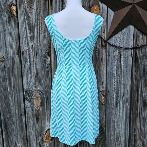 Blue Chevron Stripe Dress Jude Connally MaryPat Sz XS Sleeveless Pockets Stretch - Picture 3 of 8